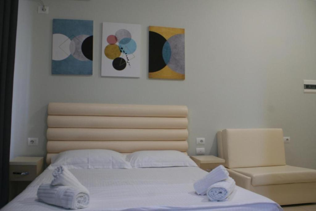 Apartments In Potam ฮีมาเรอ ภายนอก รูปภาพ