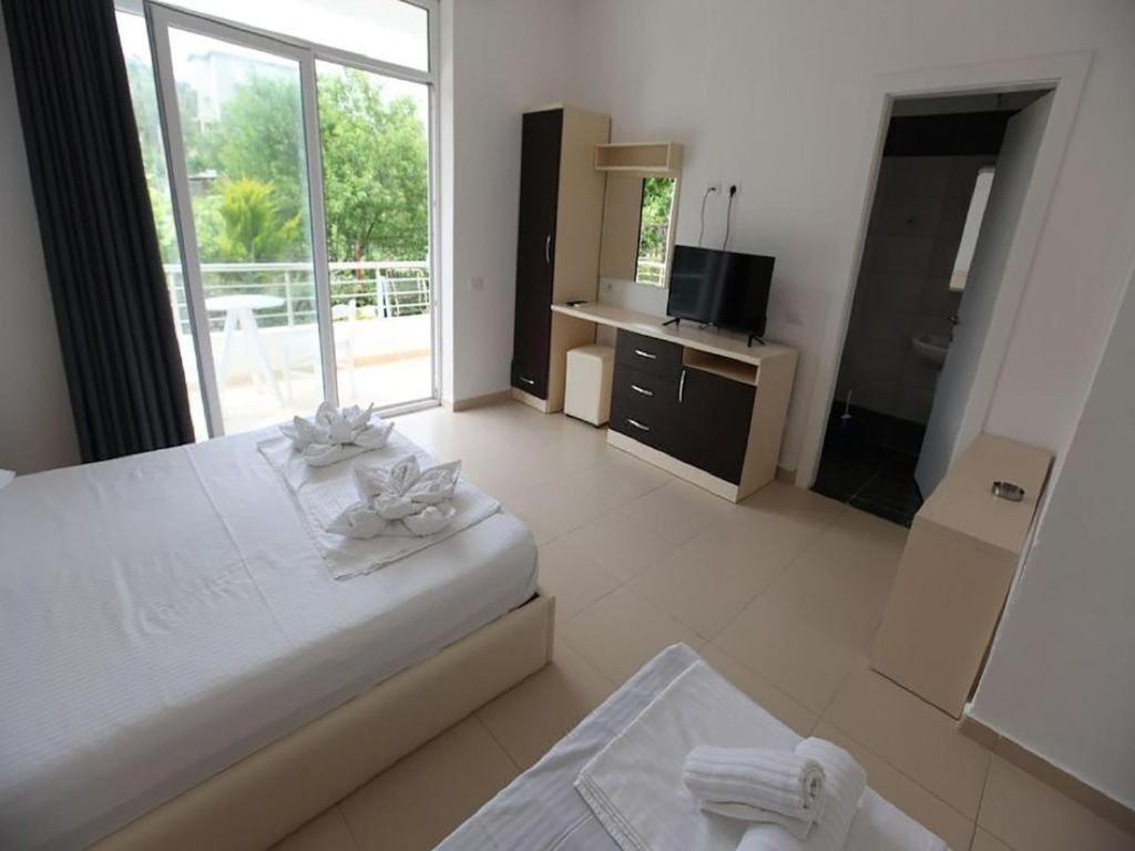 Apartments In Potam ฮีมาเรอ ภายนอก รูปภาพ